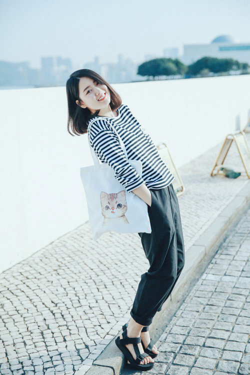 帕特森展现了卓越的战术适应能力，带领袋鼠队战胜强敌，《帕特森》