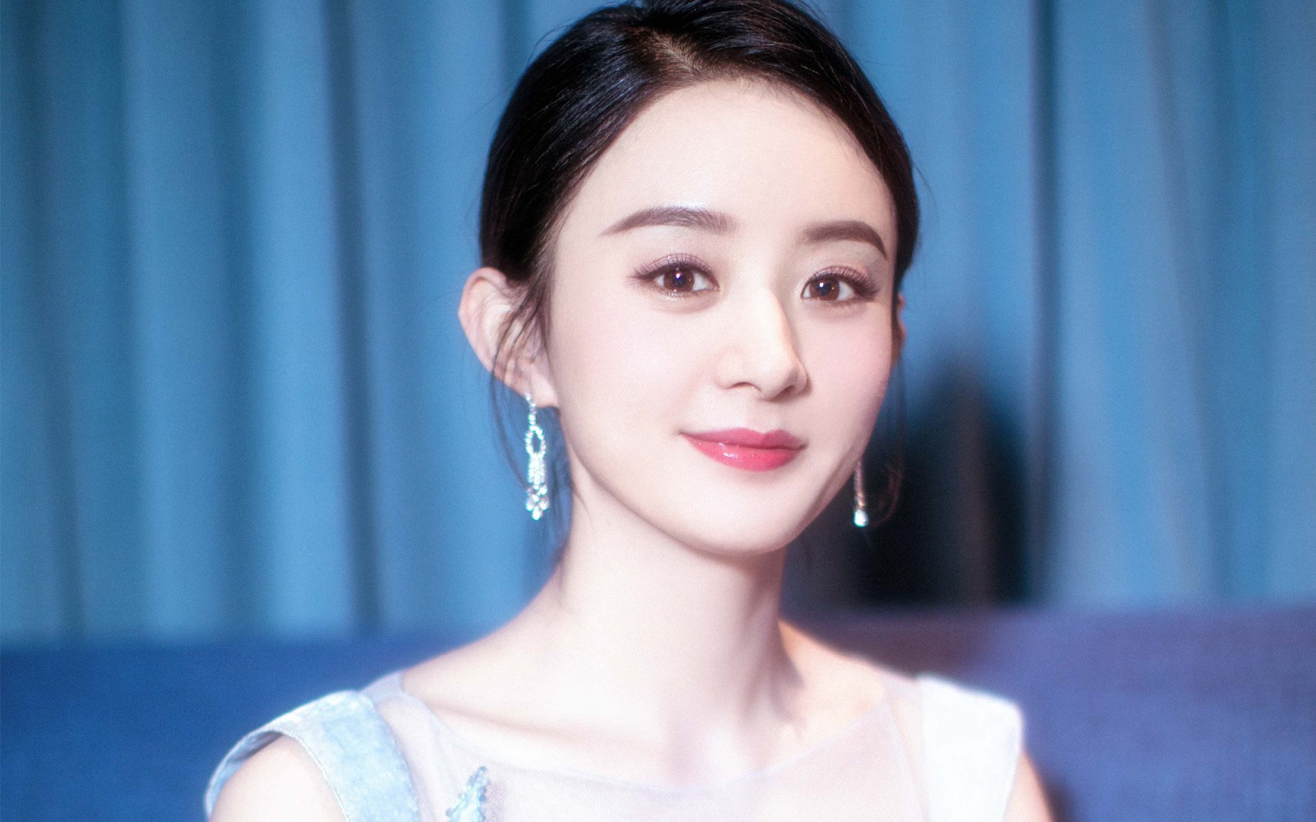 特色足球体育旅游线路不断丰富，带动区域经济发展，足球特色示范园