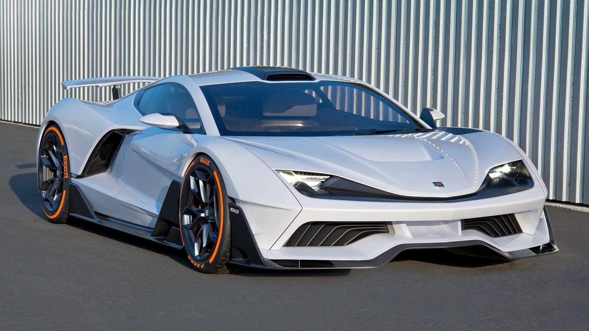 皮特·卡普尔展现爆发力和快速反应，帮助袋鼠队化解困境，皮尔斯和卡特