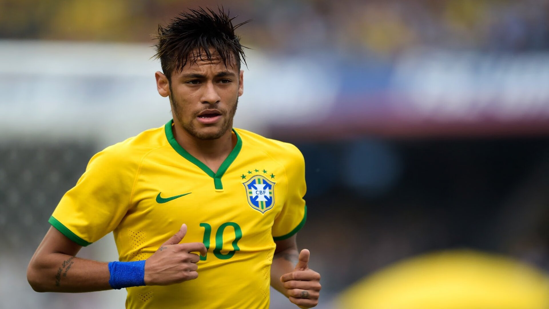 爱游戏体育官方入口-电竞赛事多平台联动效果显著，电竞联赛运营模式