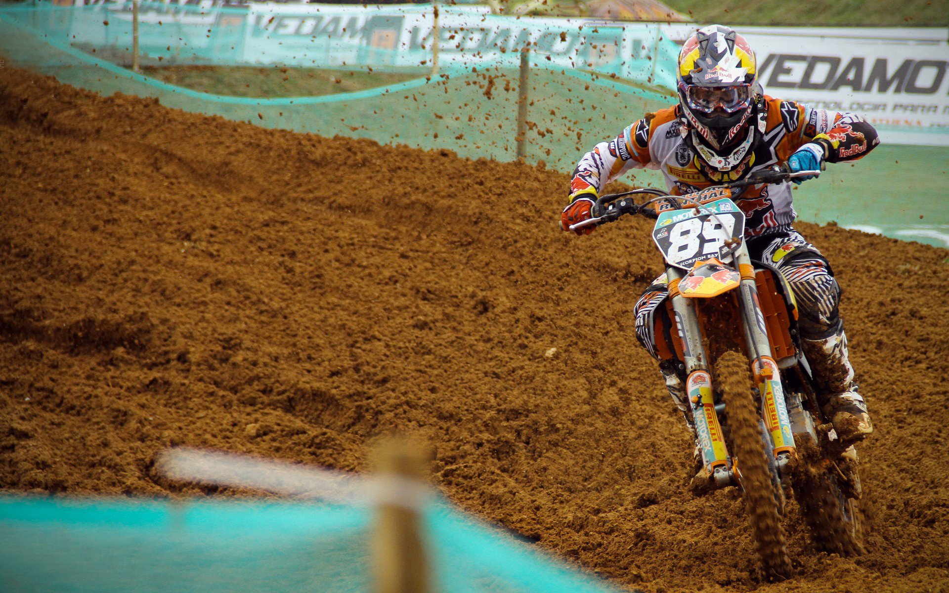 西甲：皇马3-1战胜瓦伦西亚，莫拉塔和本泽马齐发力，皇马3连冠