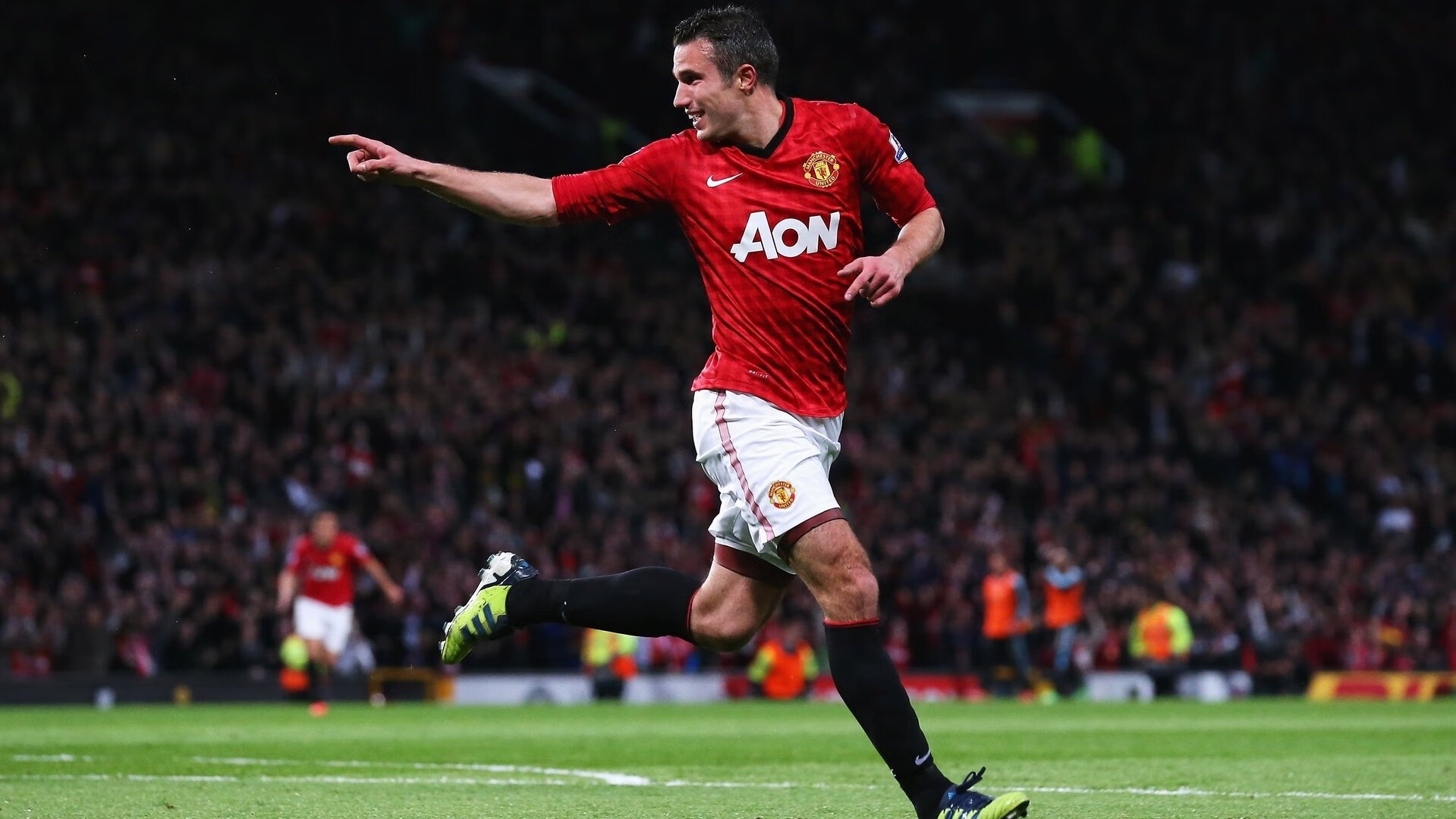 爱游戏在线-赛前热身：运动员的专业准备过程揭秘，运动员做哪些赛前准备